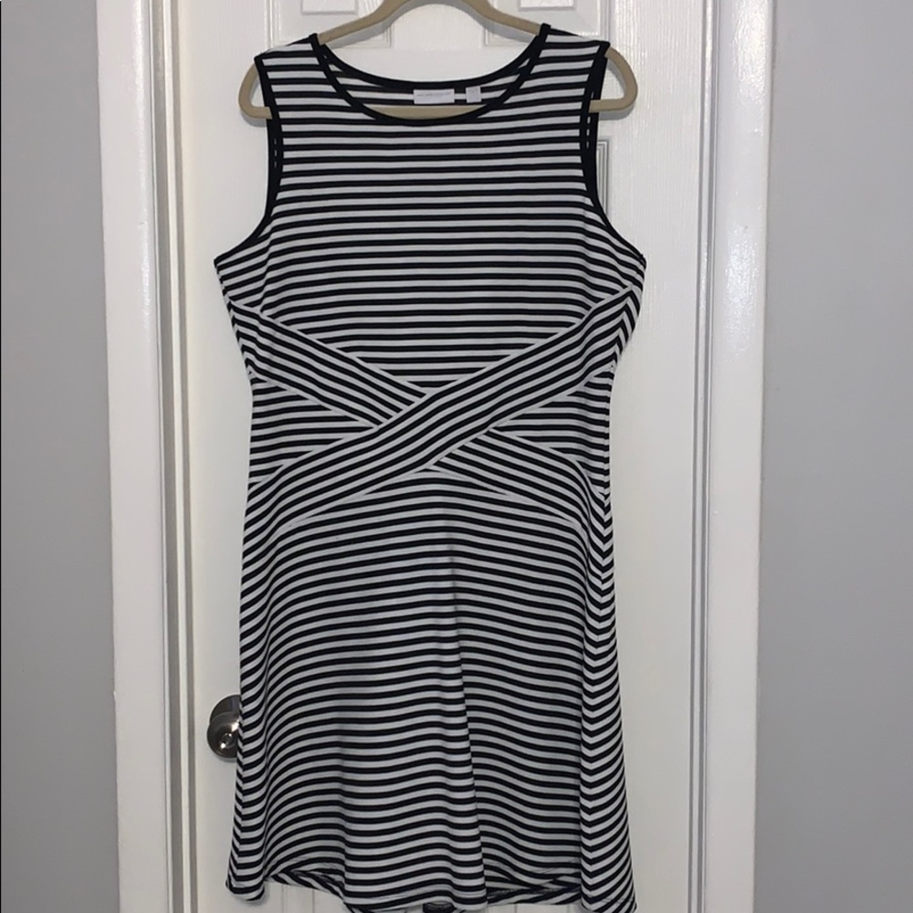 New York and Company ribbed black white dress XL